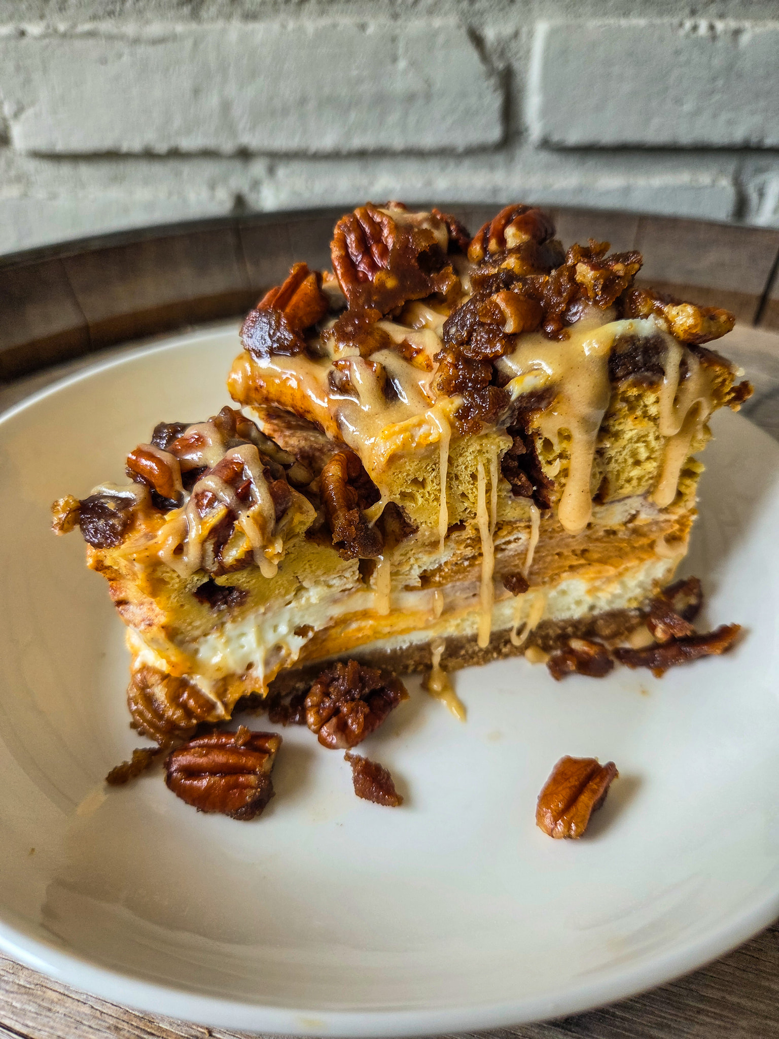 *Specialty* Cinnamon Roll Cheesecake