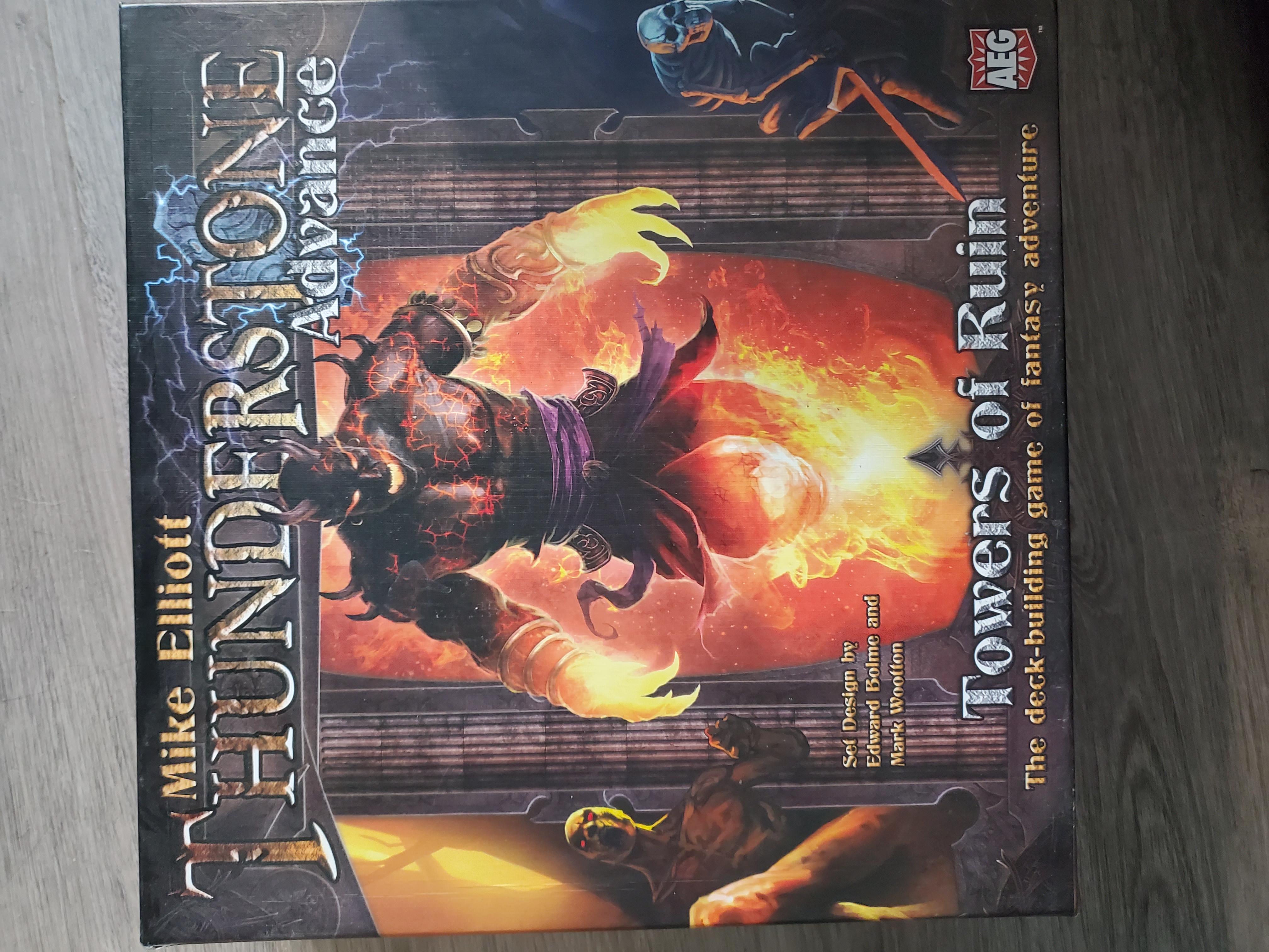 Thunderstone Advance : Tower of Ruin + Caverns of Bane