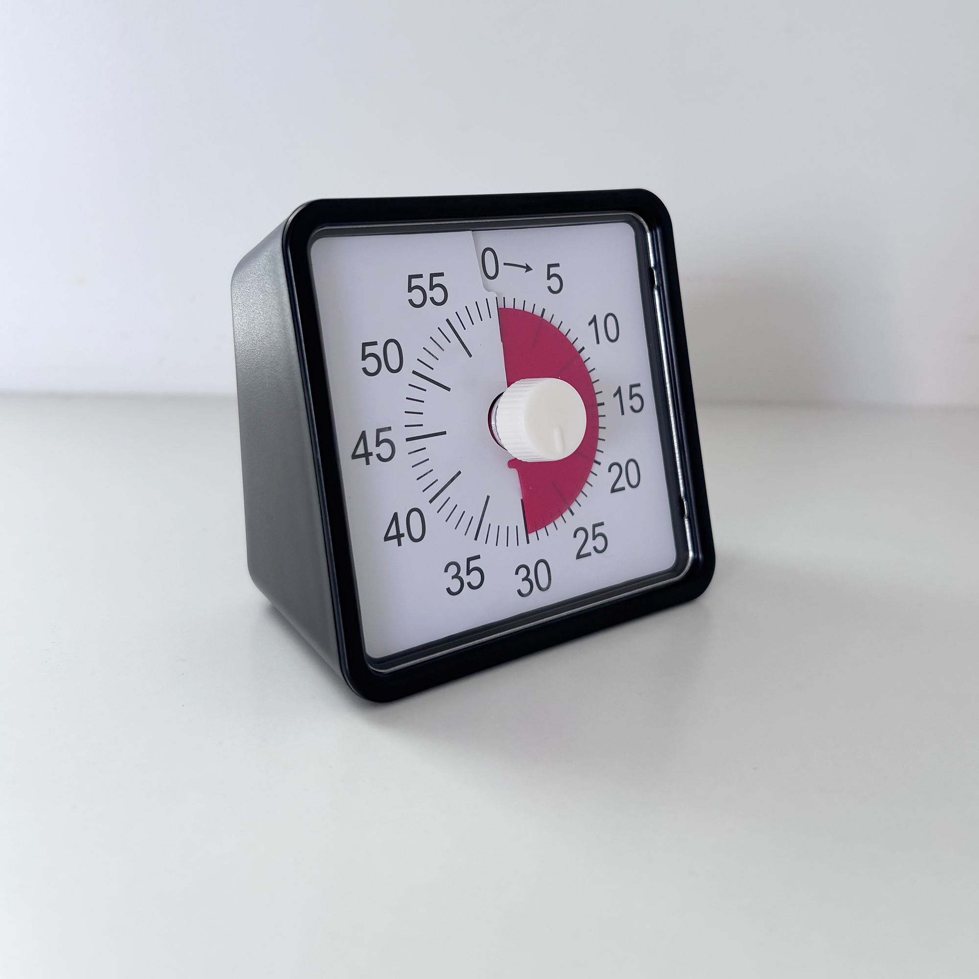 Kontrastinis laikrodukas