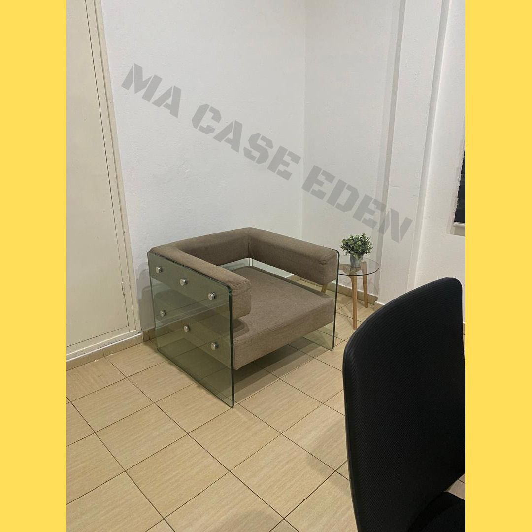 Bureau 2 Yaoundé climatisé VIP