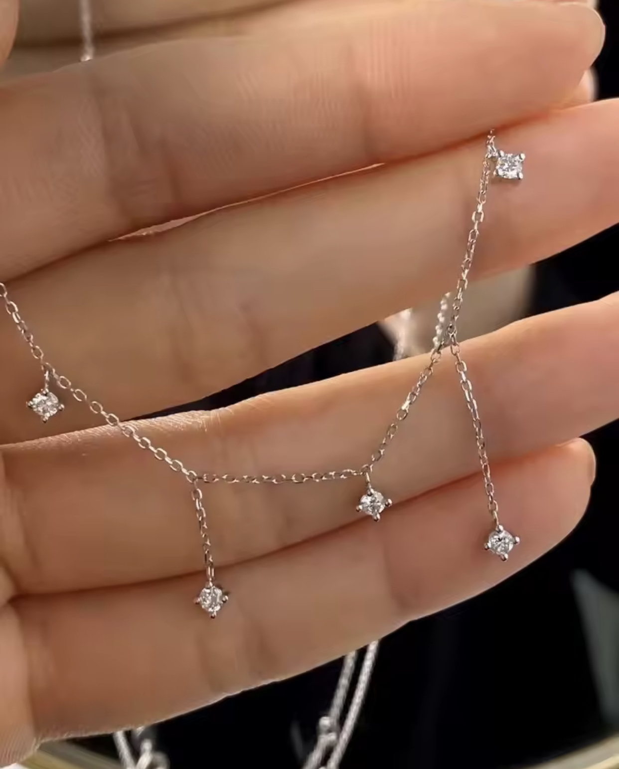 Collier en argent avec pendentifs