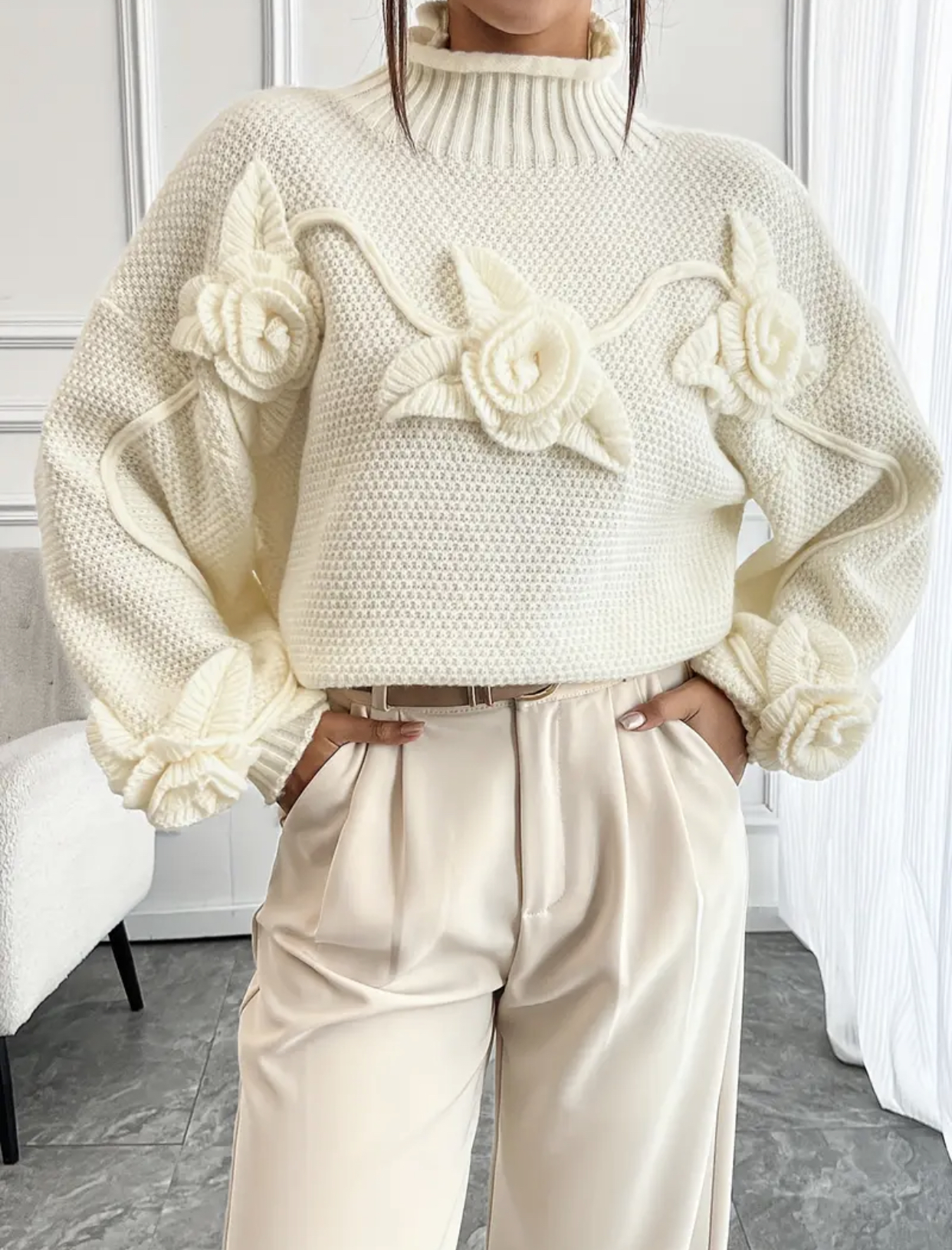Pull Rosa tricoté avec des fleurs