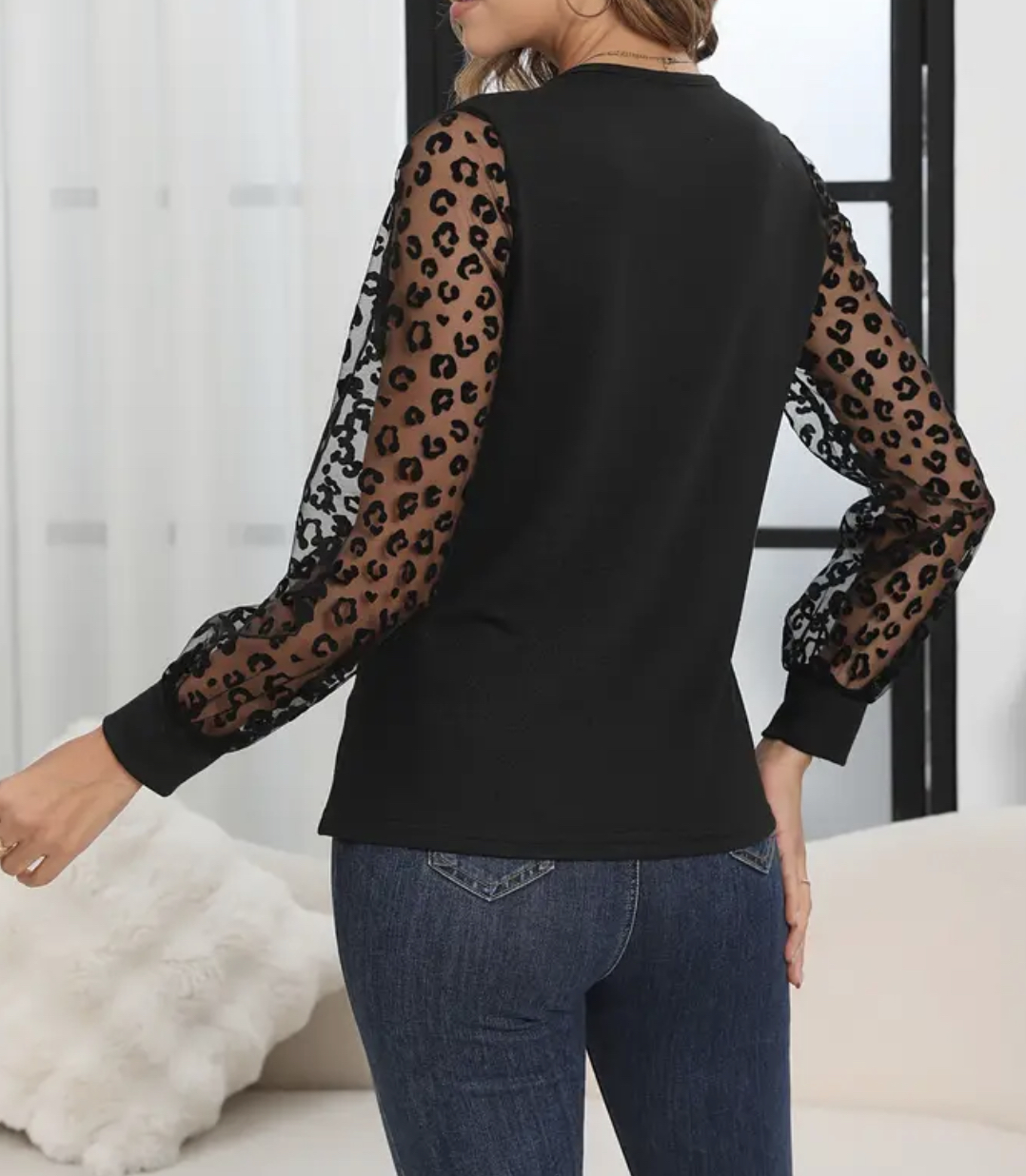 T-shirt à manches transparentes