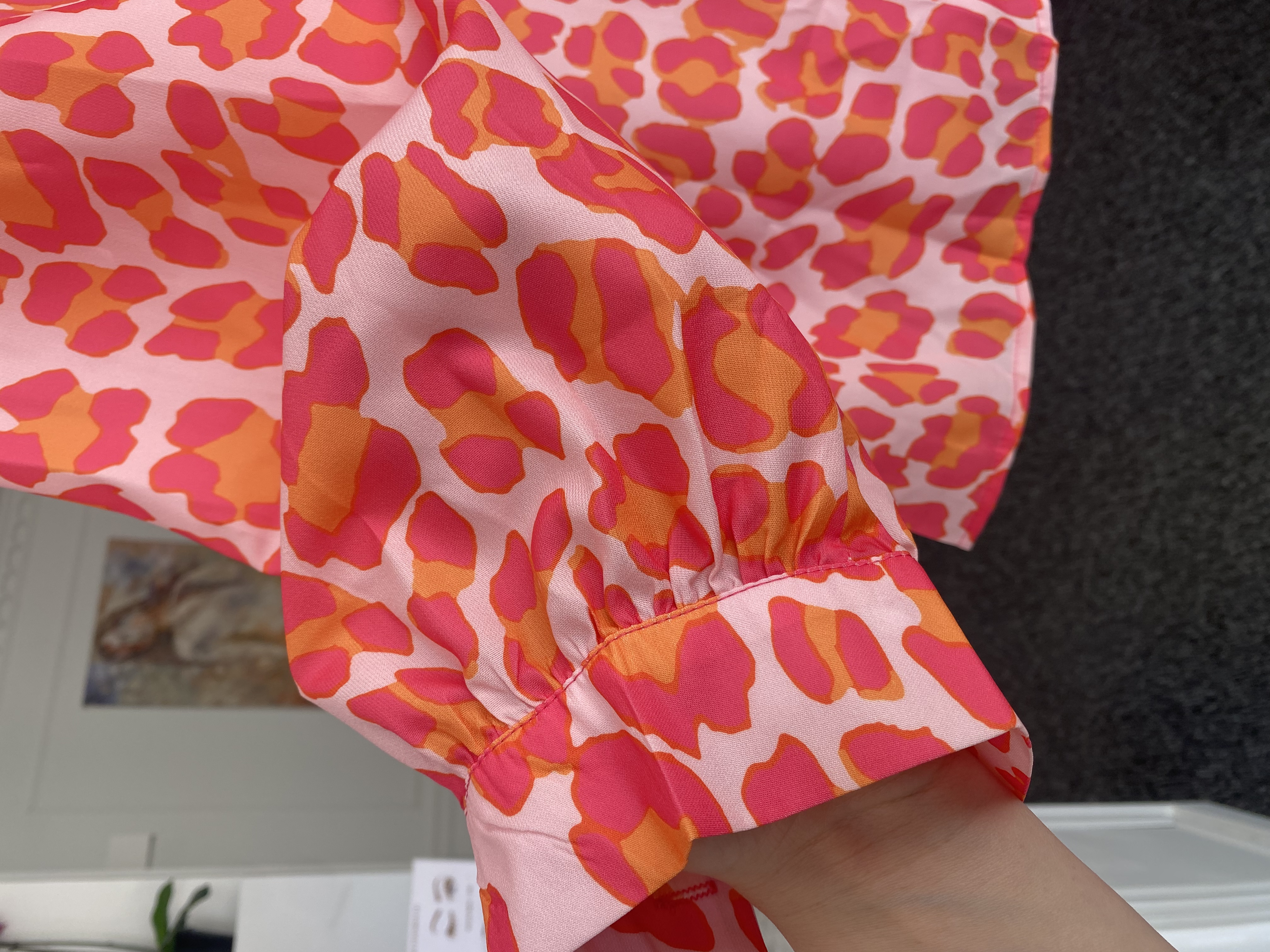 Chemise à motifs léopard