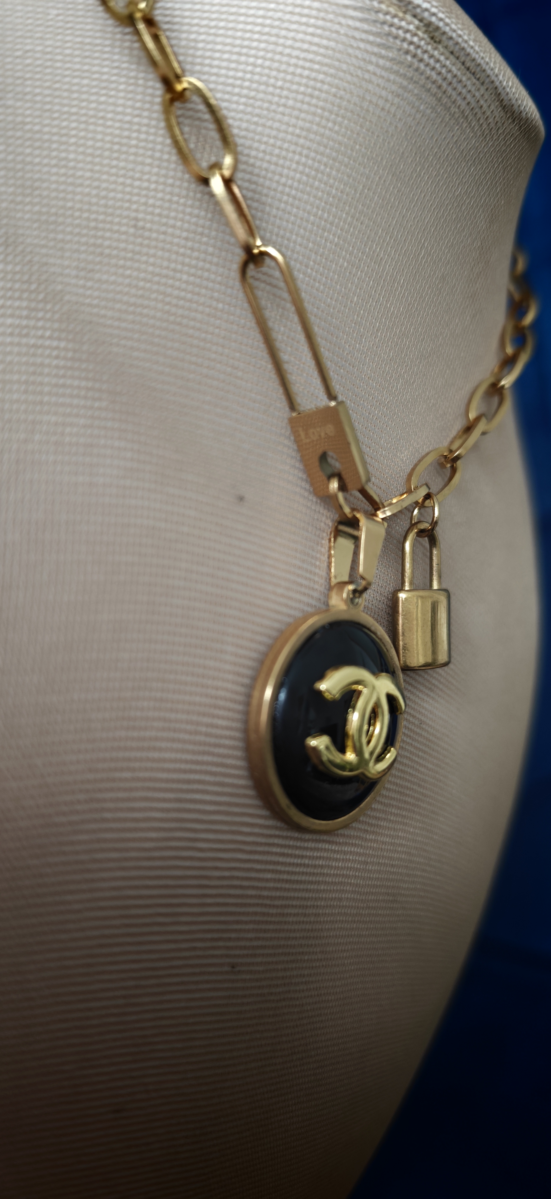 Collier Upcyclé Chanel