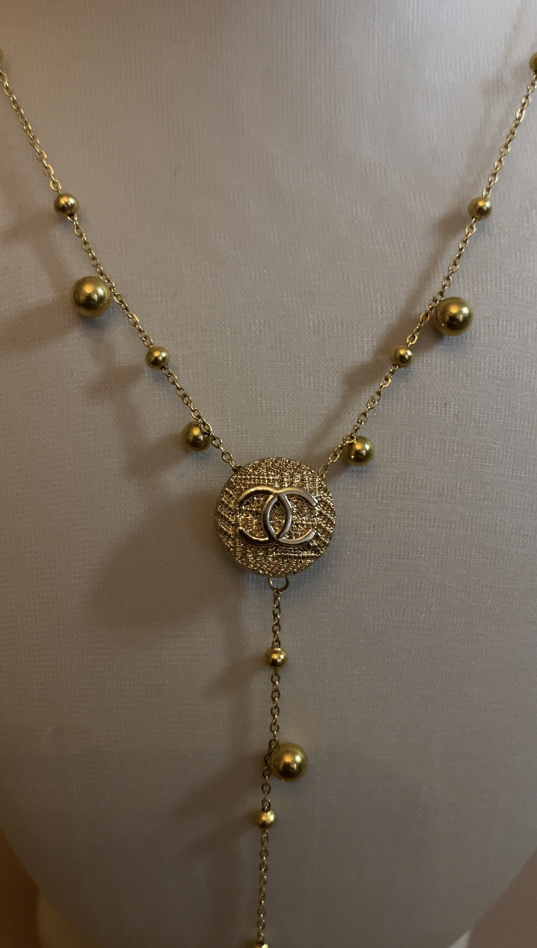 Collier Upcyclé Chanel Parisienne