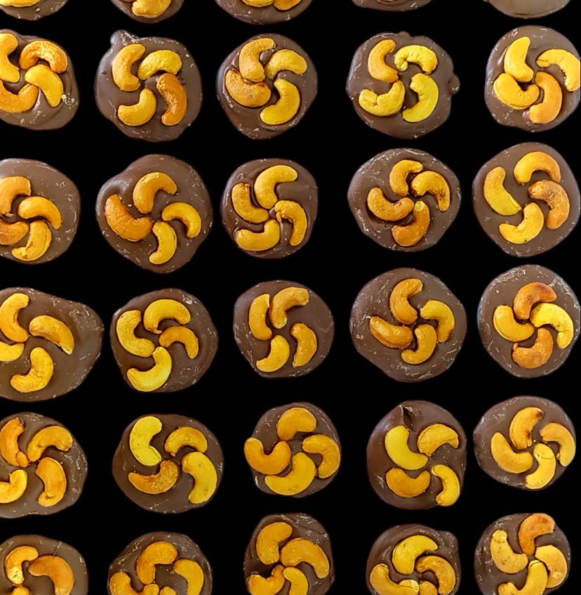 Choco Cashew Coin