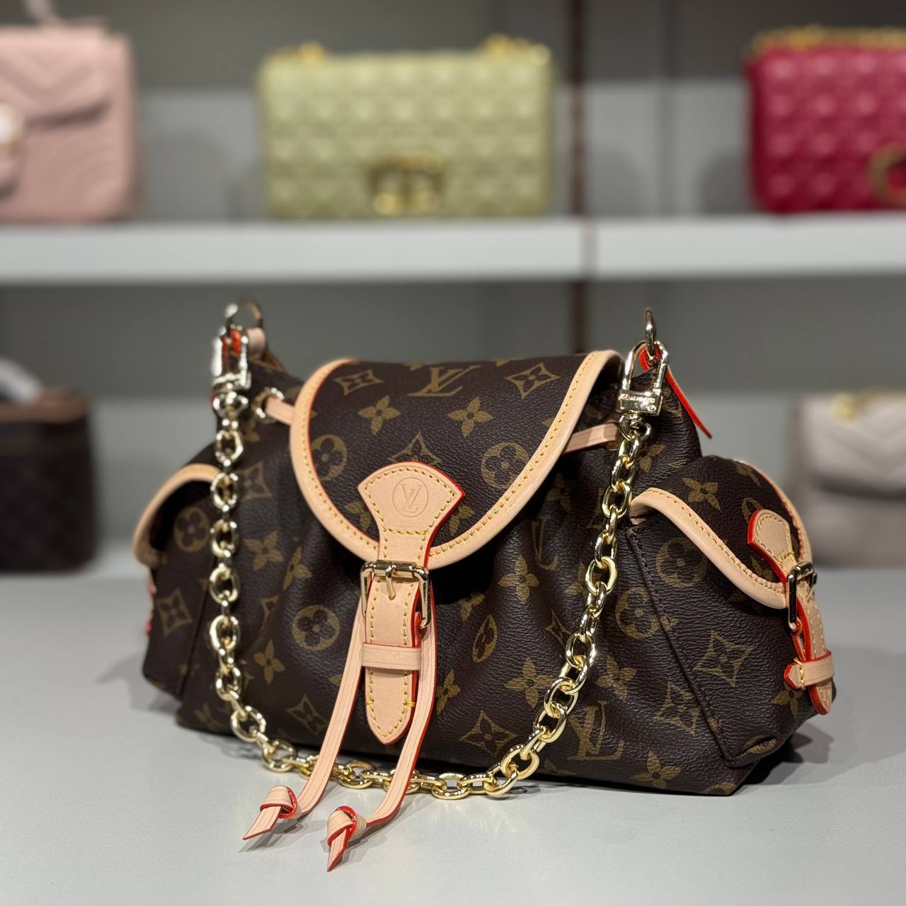 👜 Louis Vuitton Monogram – stil Montsouris BB