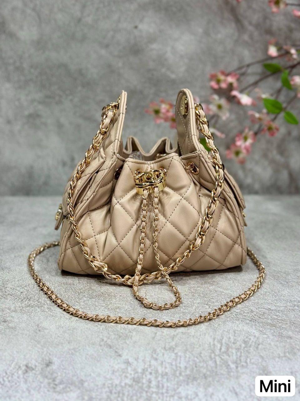 👜 CHANEL Geanta Mini – Eleganță & Stil Chic