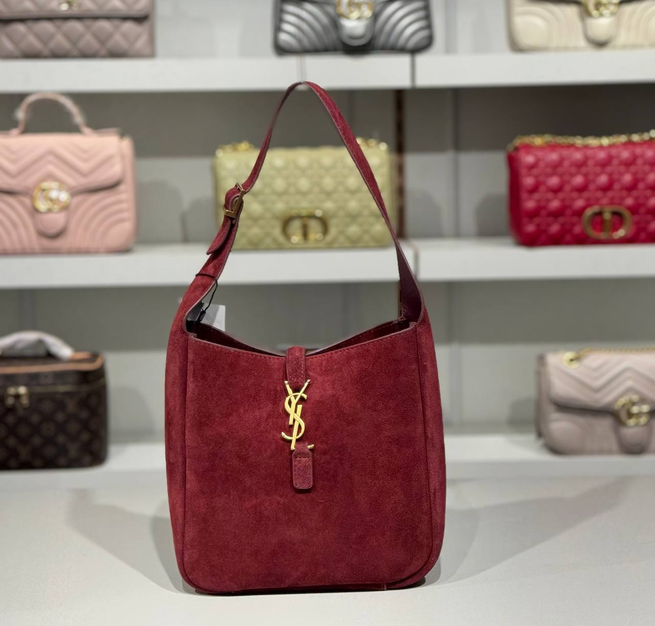 👜 Saint Laurent – Le 5 à 7