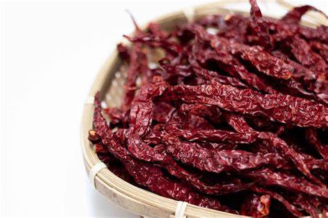 Wrinkled Byadgi Dryied Chilli