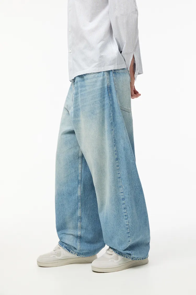  Super baggy jeans 