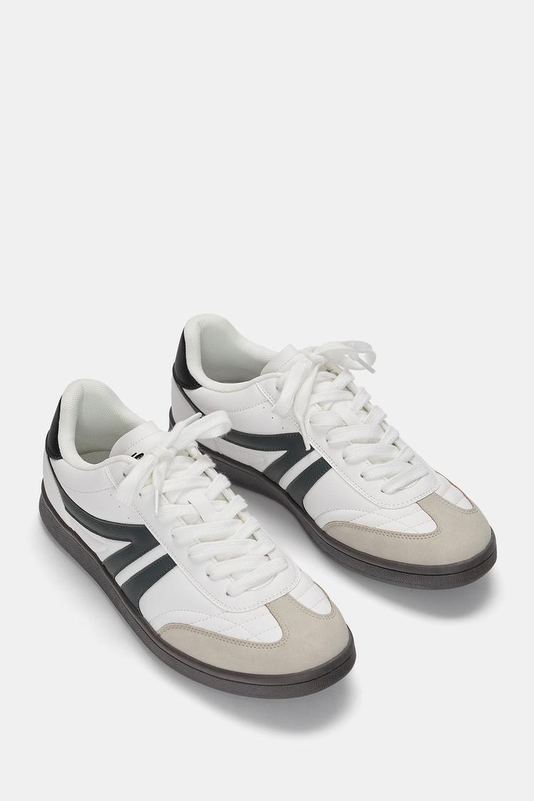  Retro sneakers 