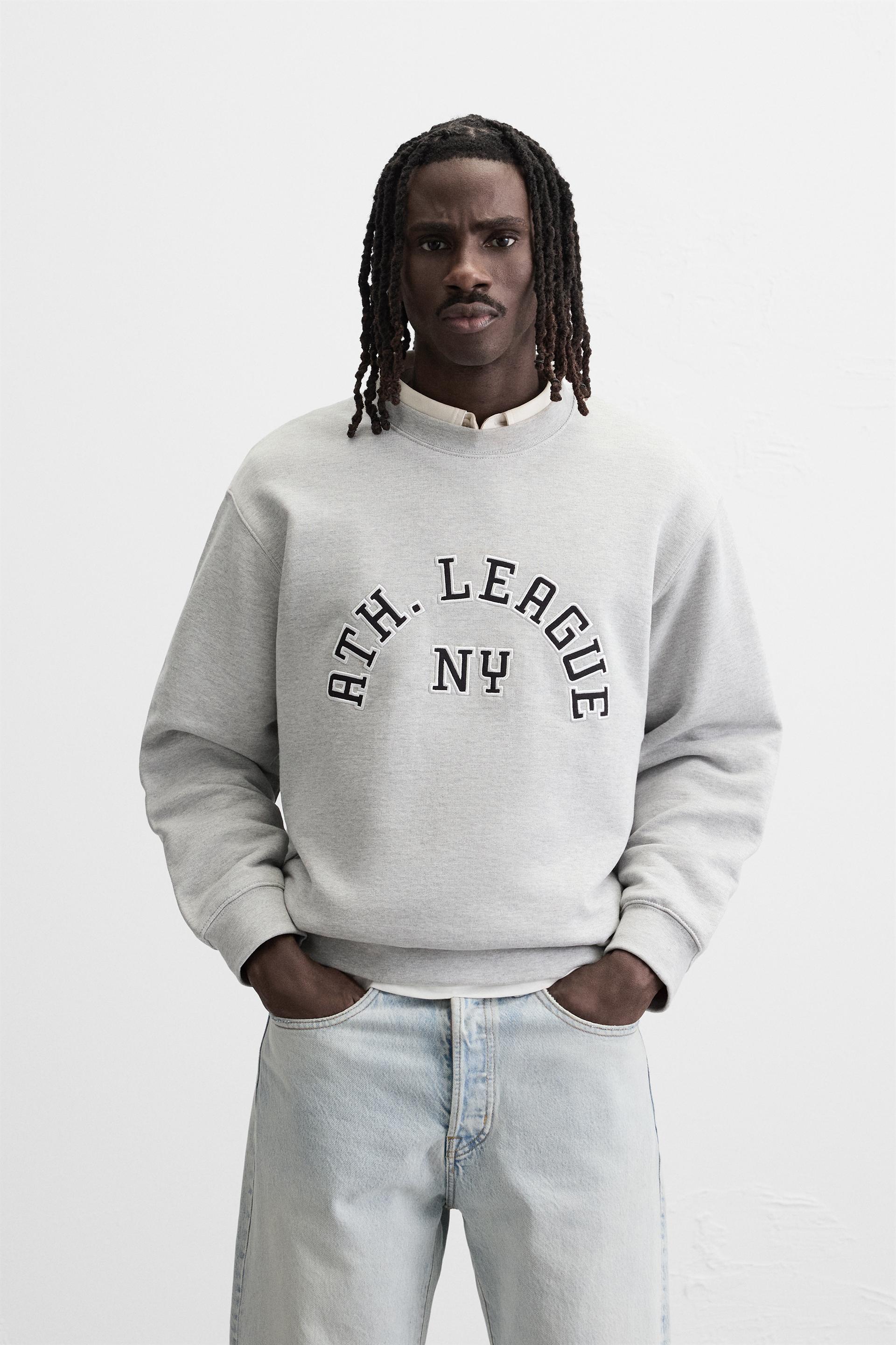 TEXT PATCH SWEATSHIRT