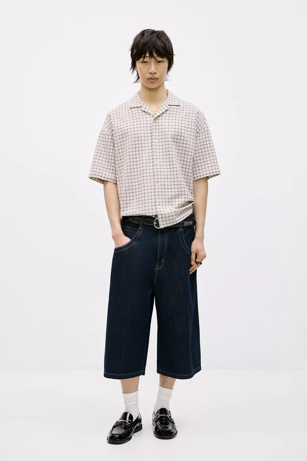  Short sleeve embroidered shirt 