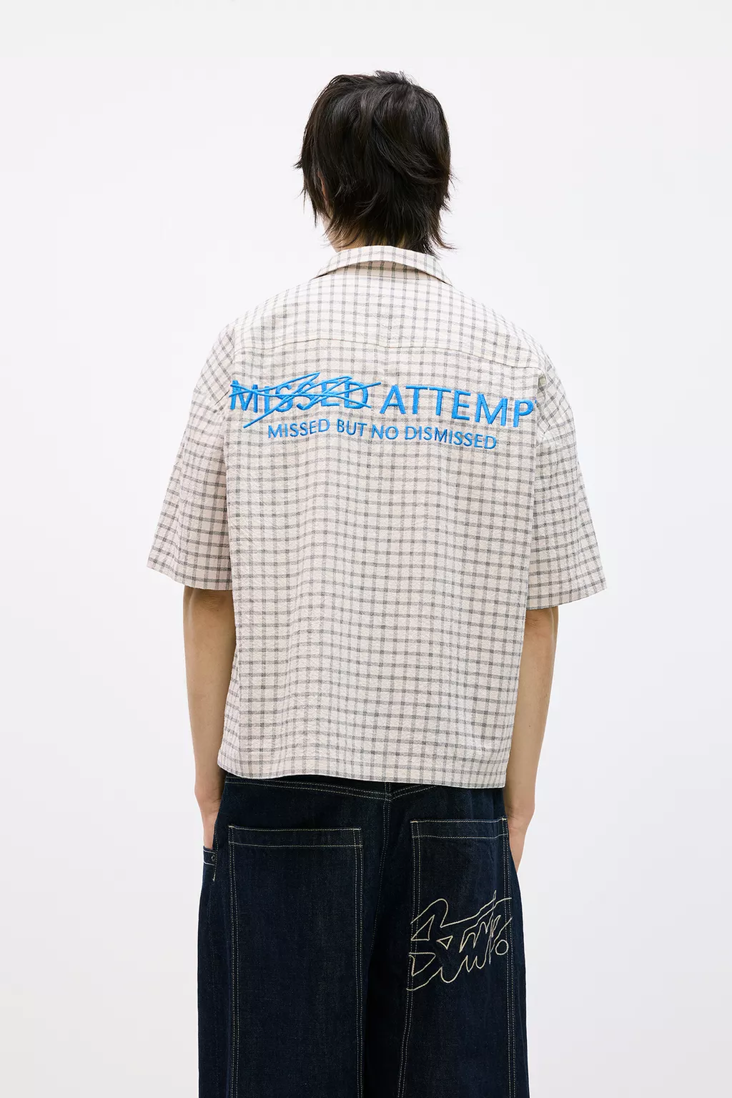  Short sleeve embroidered shirt 
