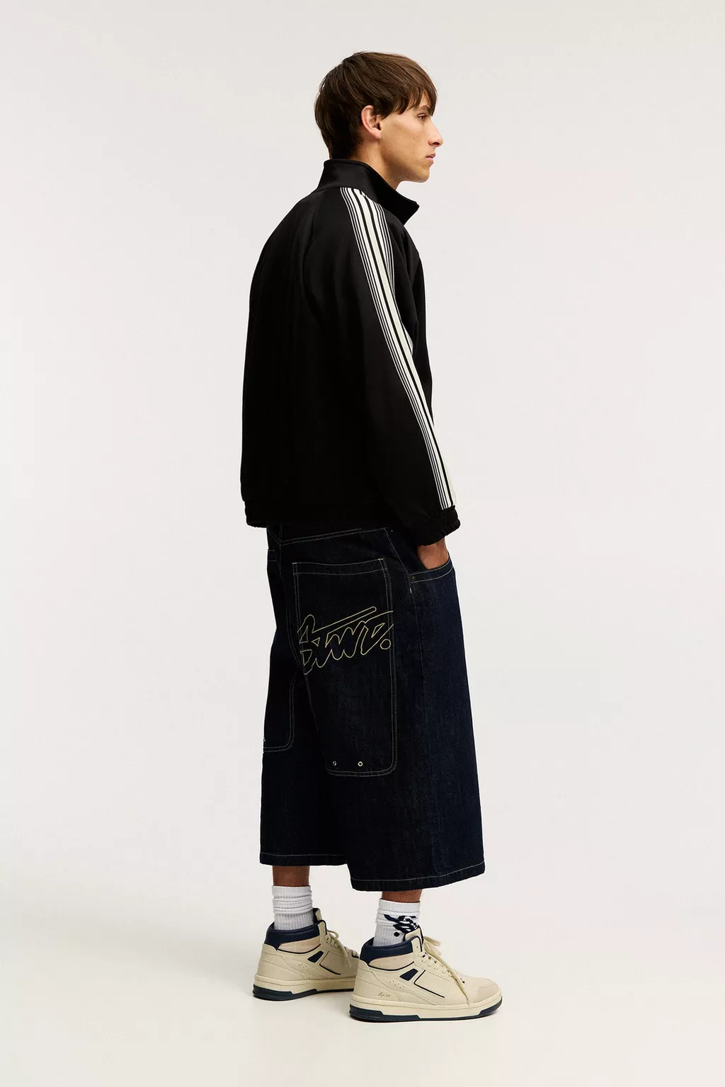 Tracksuit jacket with stripes