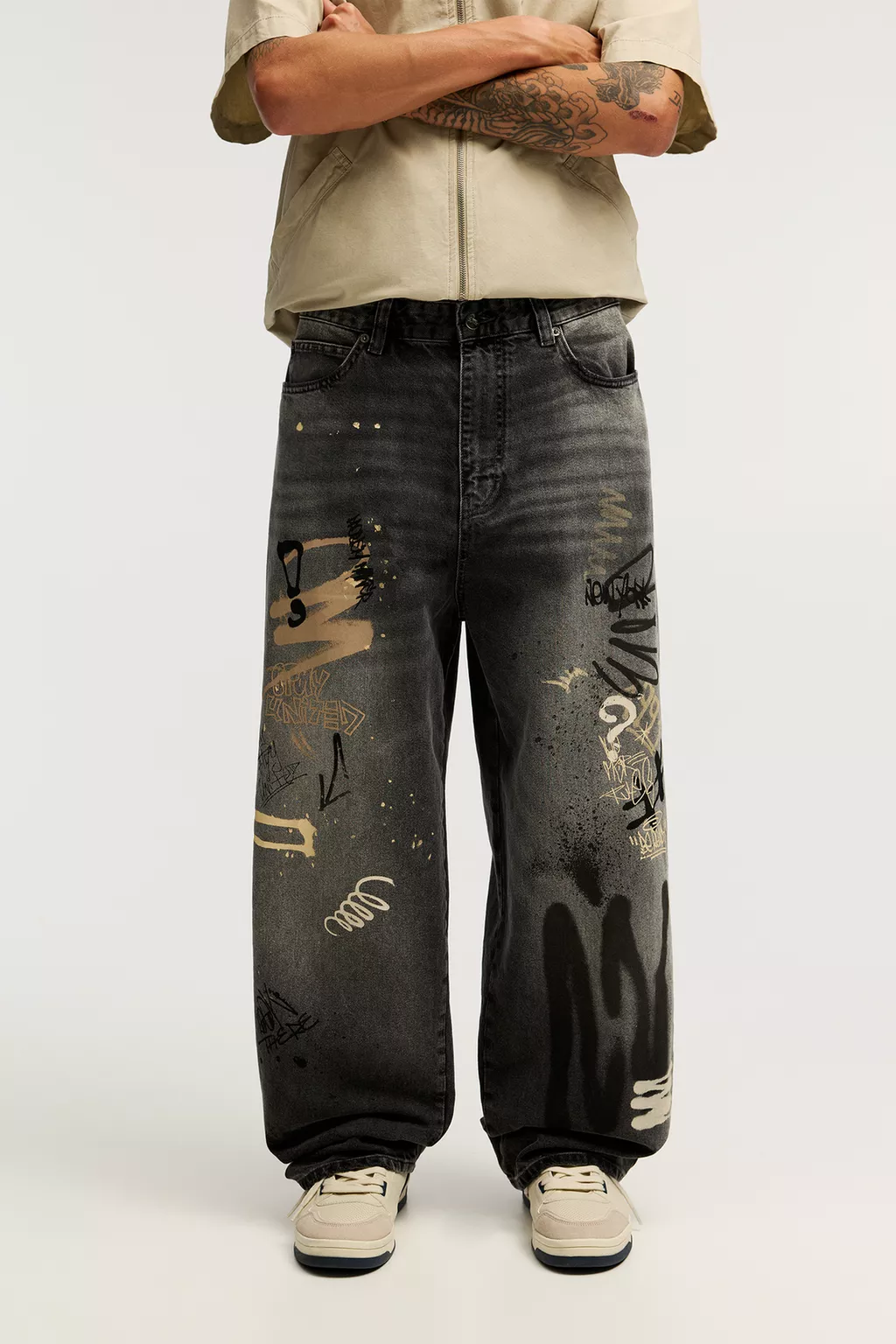 STWD graffiti patterned skater jeans