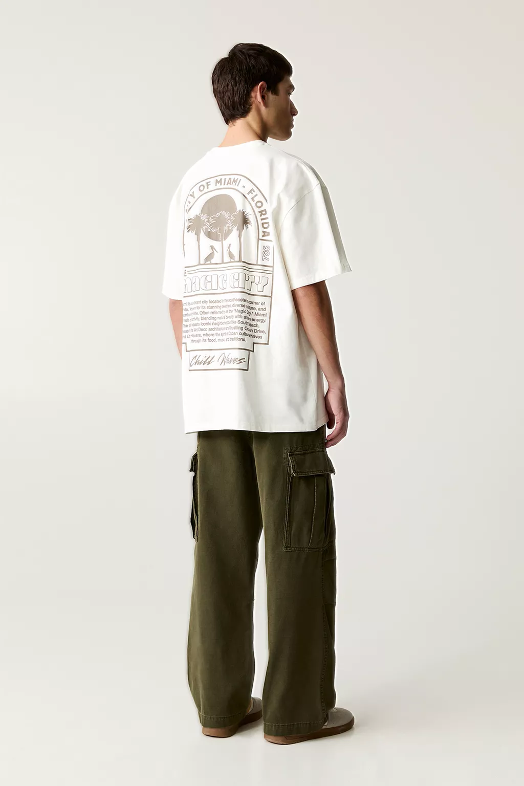 Faded effect baggy cargo pants