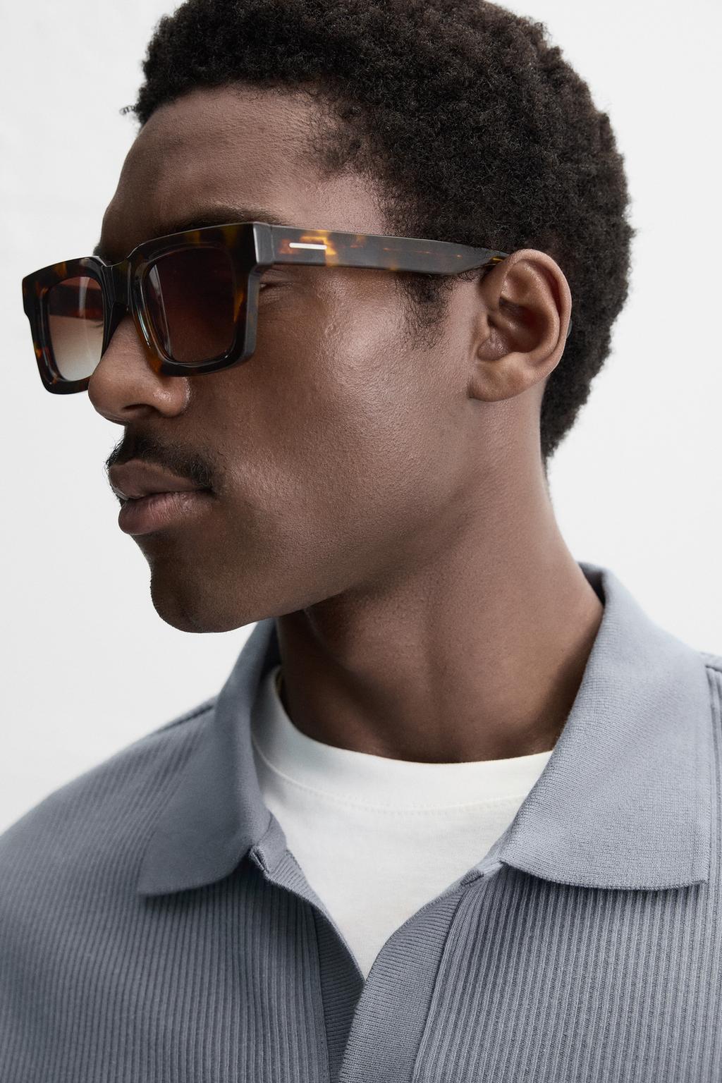 VERTICAL TEXTURED POLO SHIRT