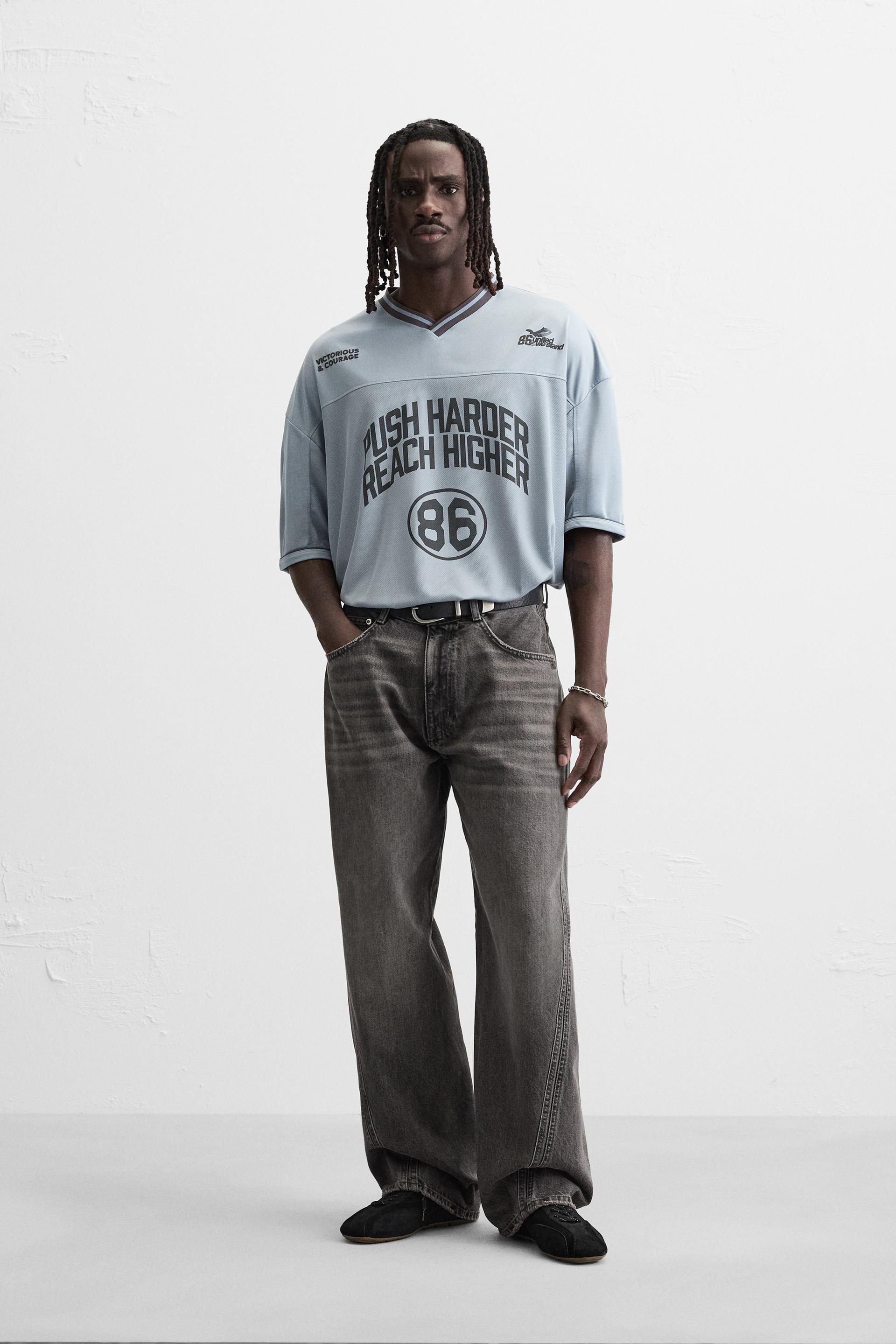VARSITY TEXTURED T-SHIRT