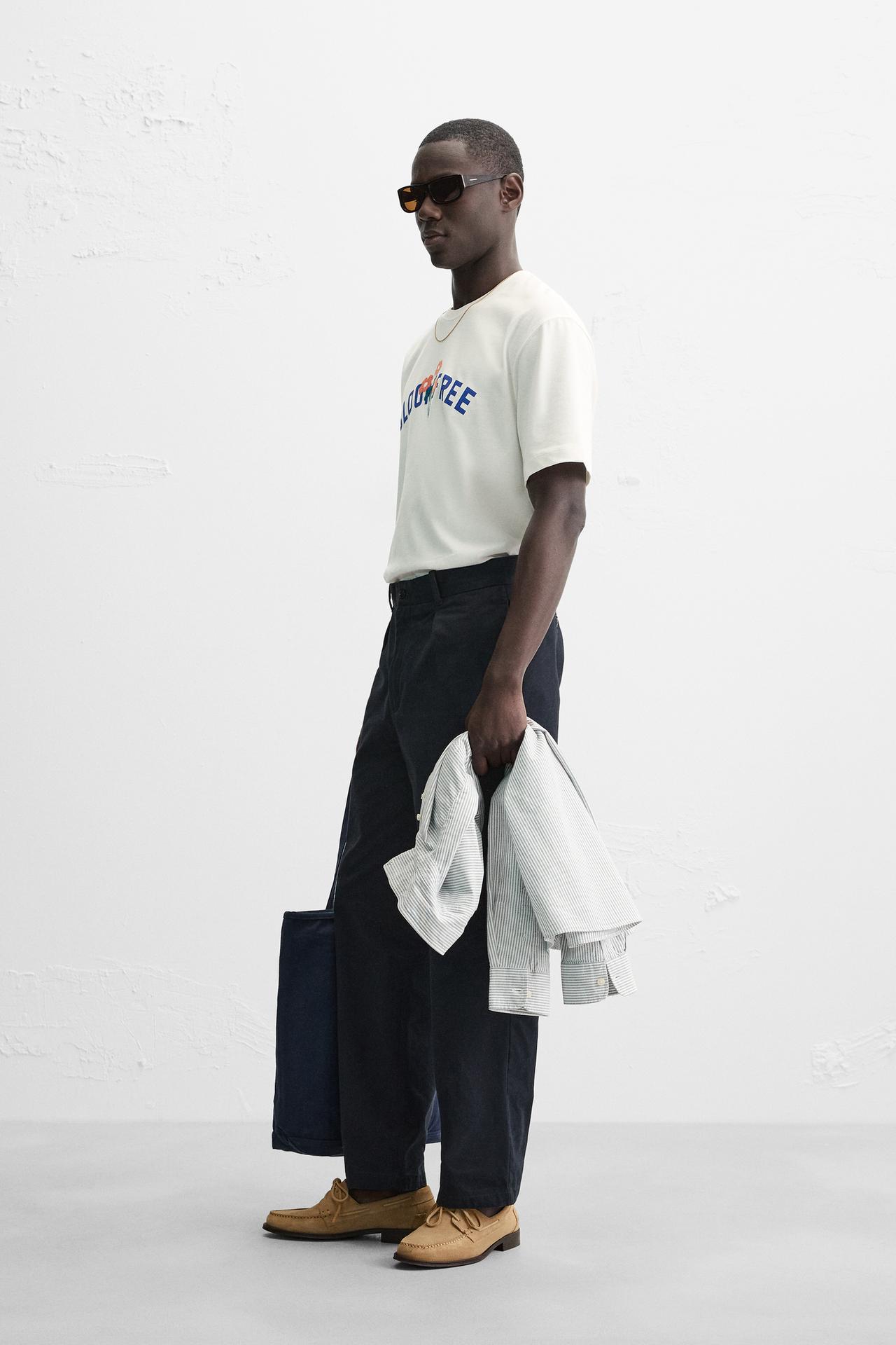 EMBROIDERED SLOGAN T-SHIRT