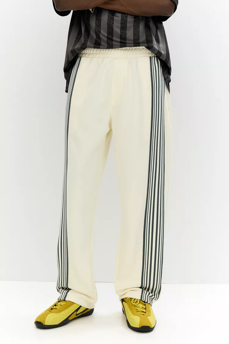 STWD sweatpants with side stripes
