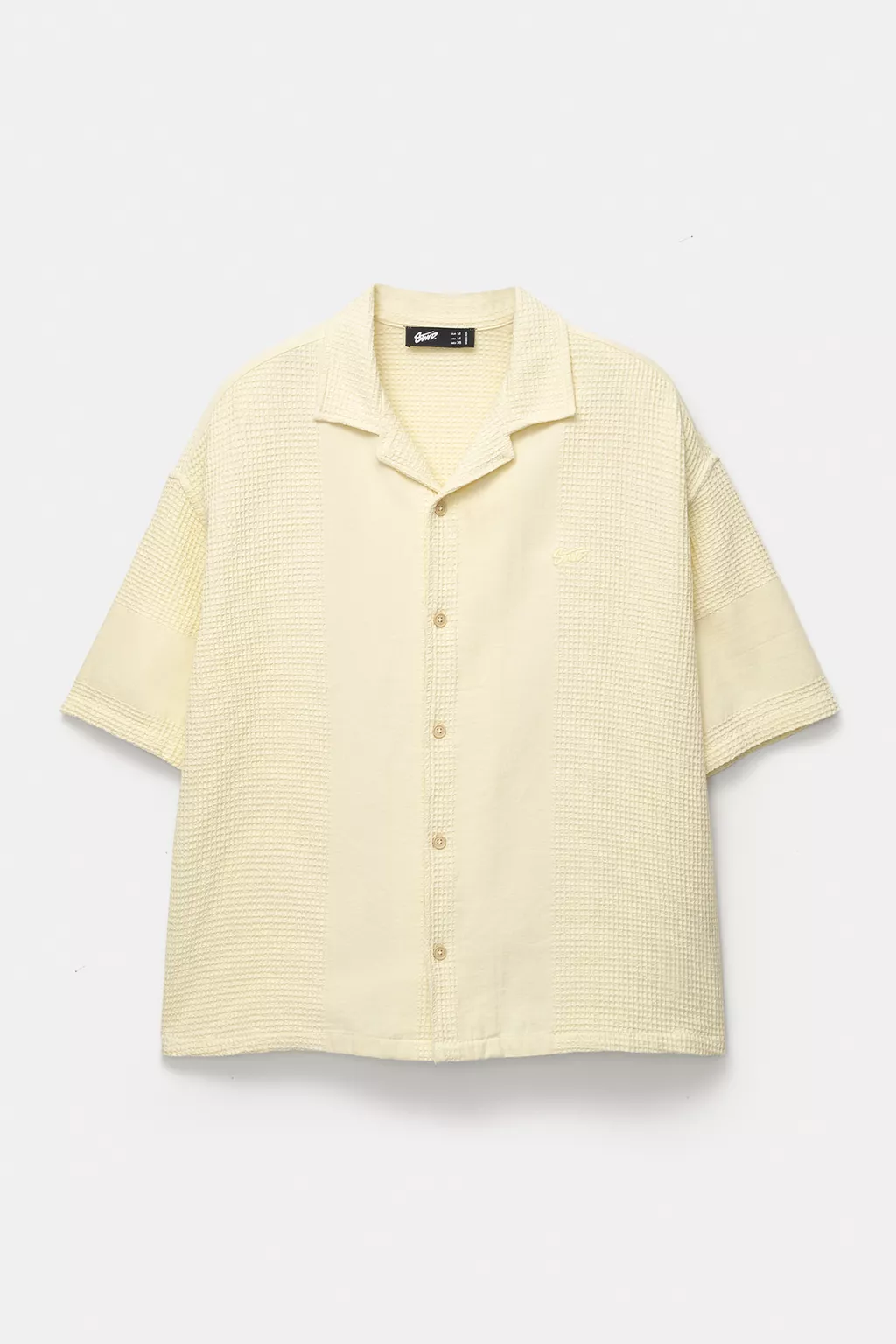 Short sleeves and wafer textured STWD shirt