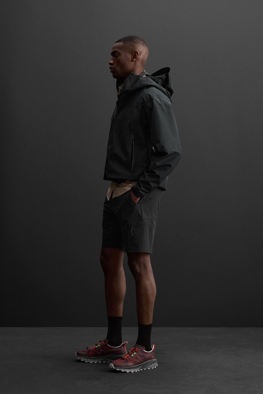 TREKKING CARGO BERMUDA SHORTS