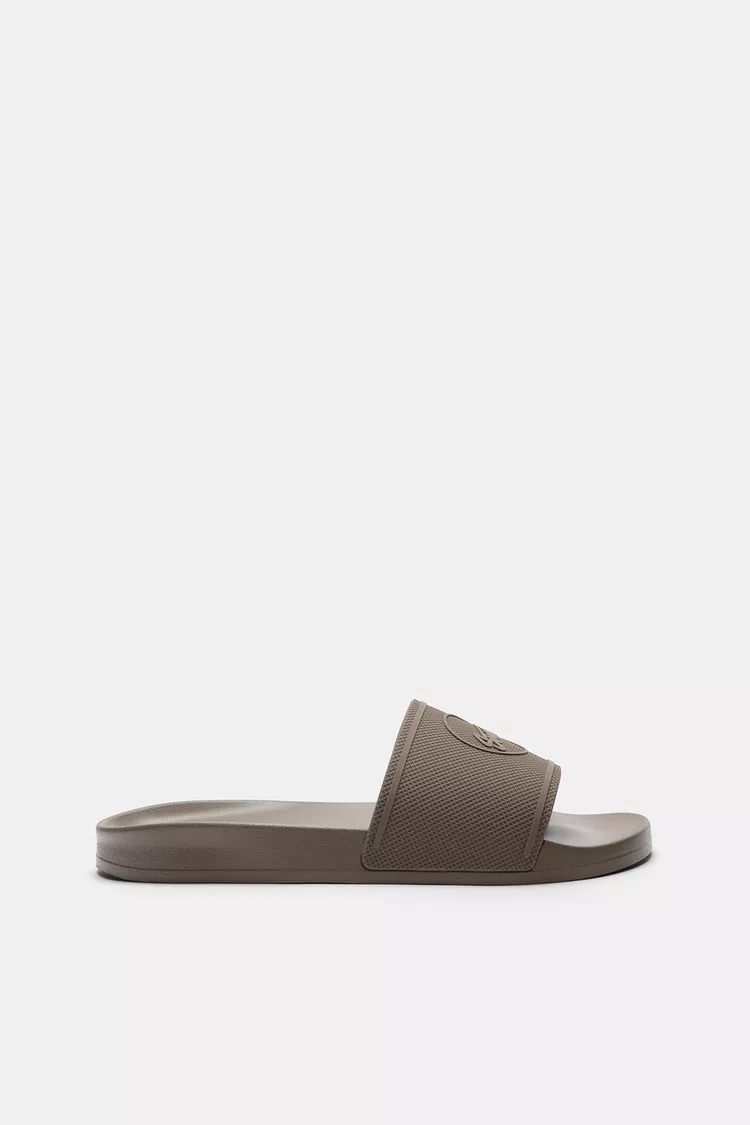 Coated STWD beach slipper