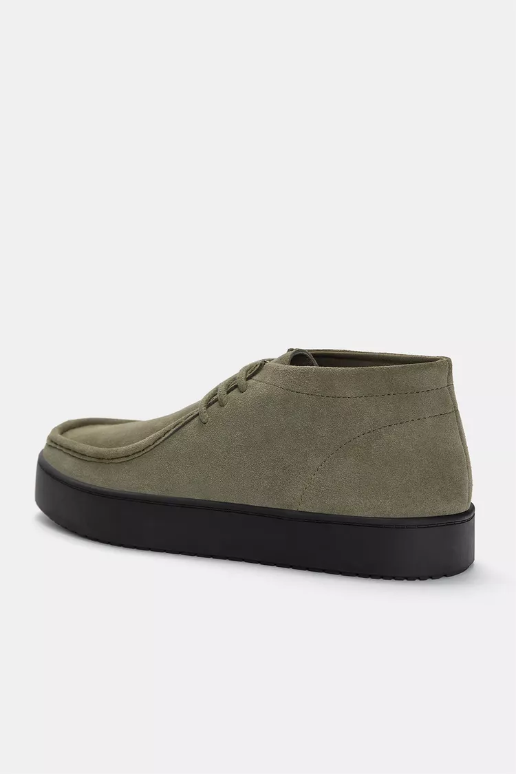 Lace-up leather boots