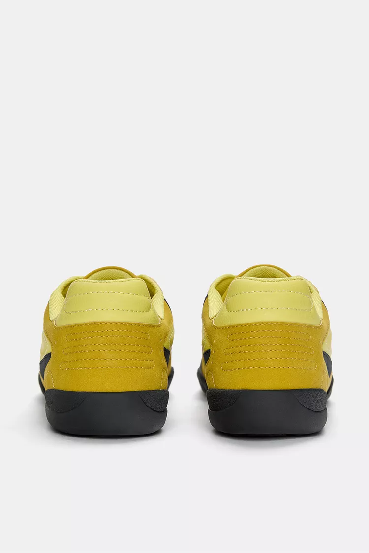 Retro sneakers