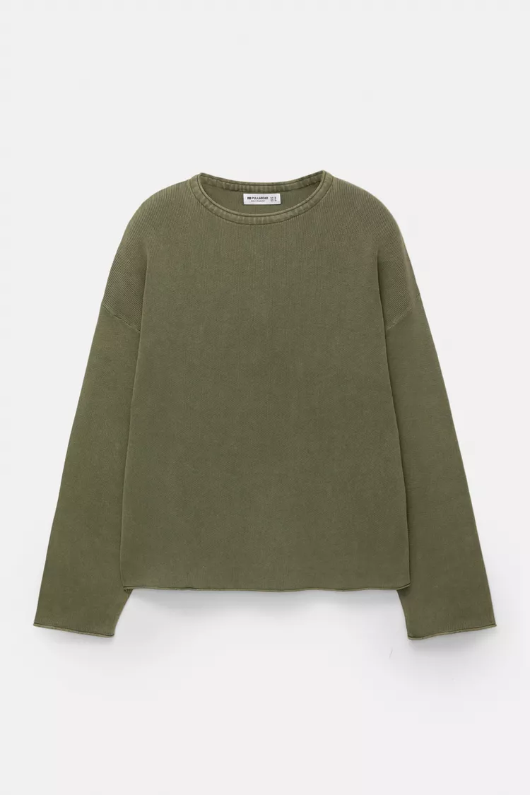 Sweater with faded effect and seamless edges