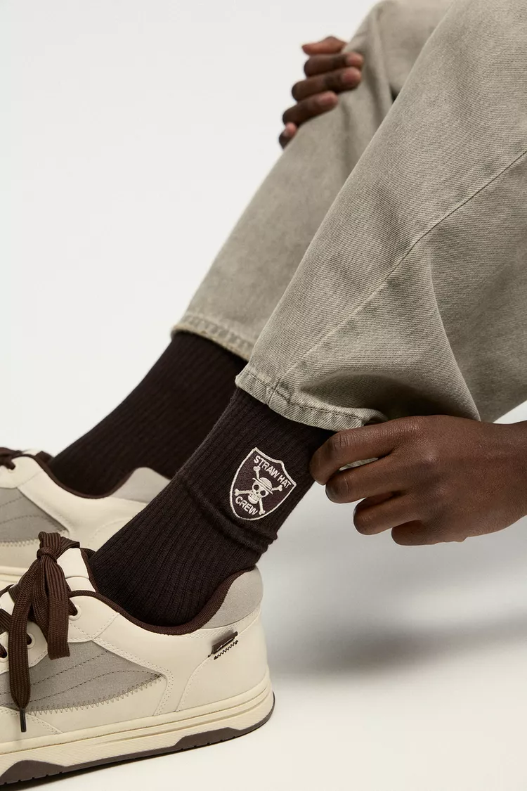 STWD logo long socks set