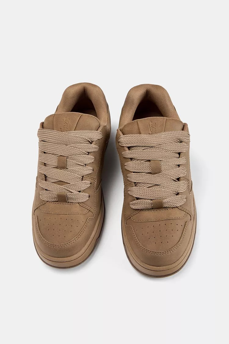 STWD skate trainers