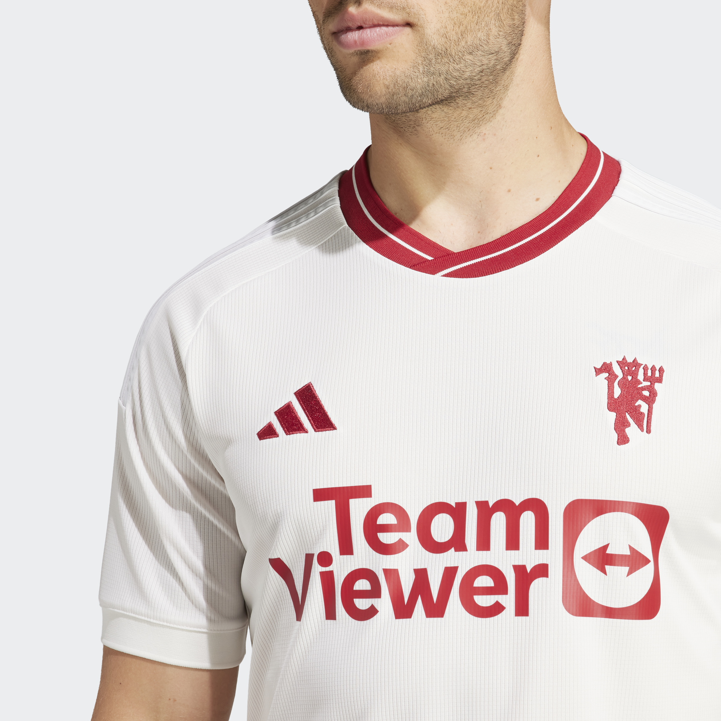 MANCHESTER UNITED 23/24 THIRD JERSEY