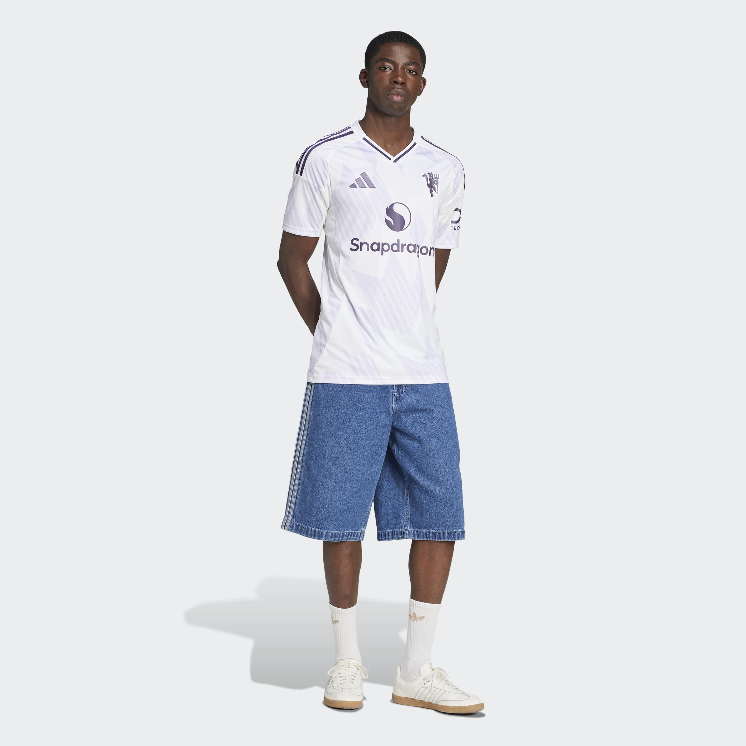 MANCHESTER UNITED 25/26 AWAY JERSEY