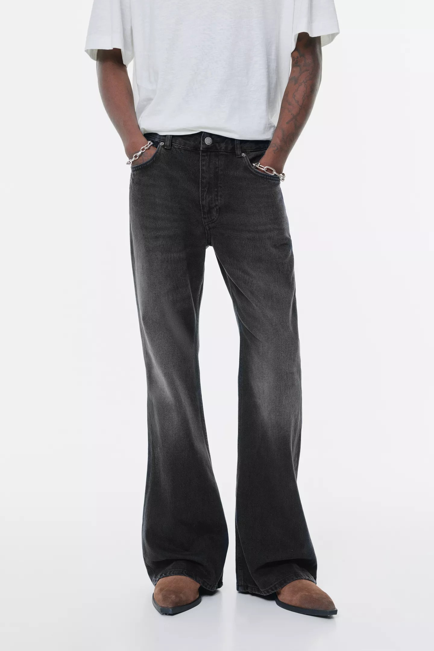 Slim fit bell-leg jeans