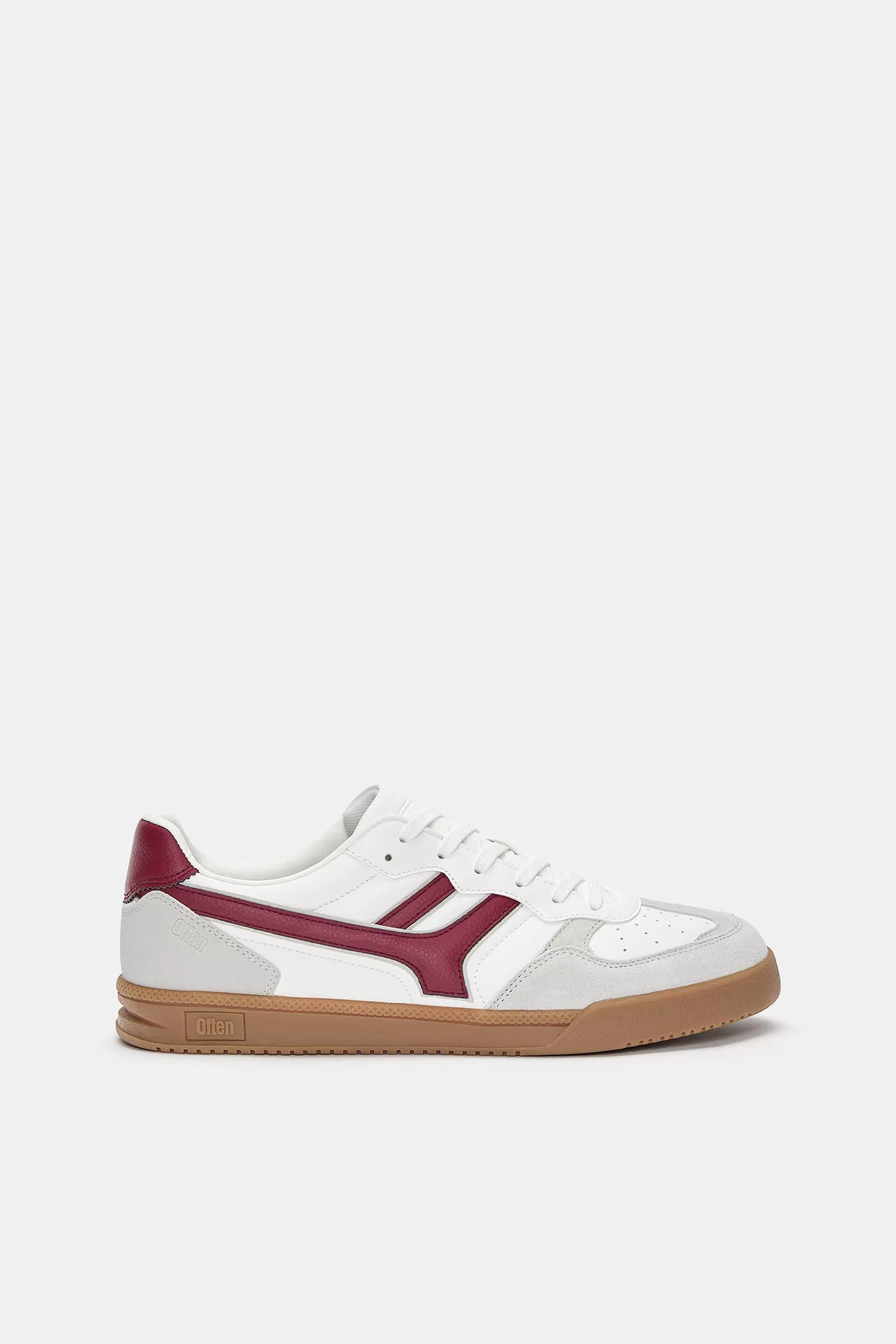 Retro trainers