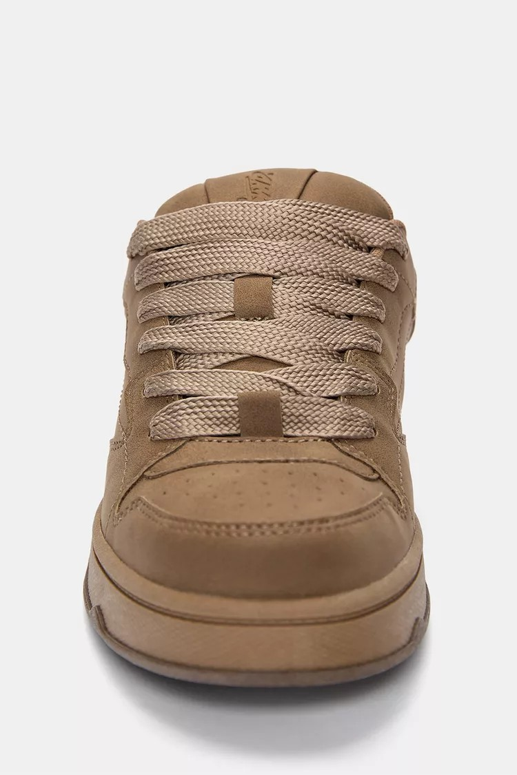 STWD skate trainers