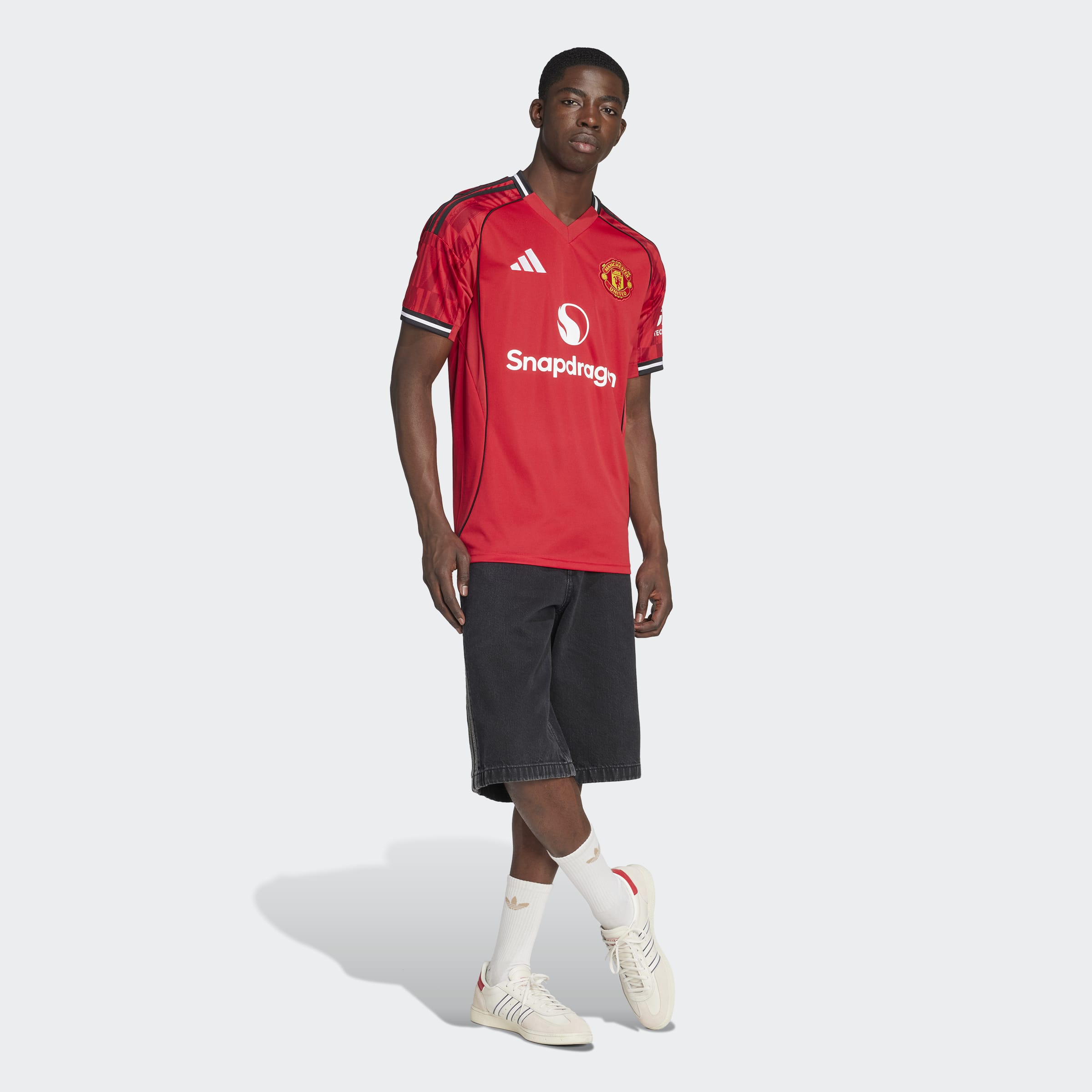 MANCHESTER UNITED 25/26 HOME JERSEY