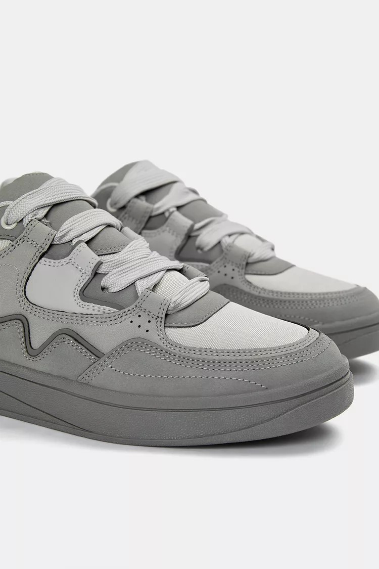 STWD panelled skate trainers