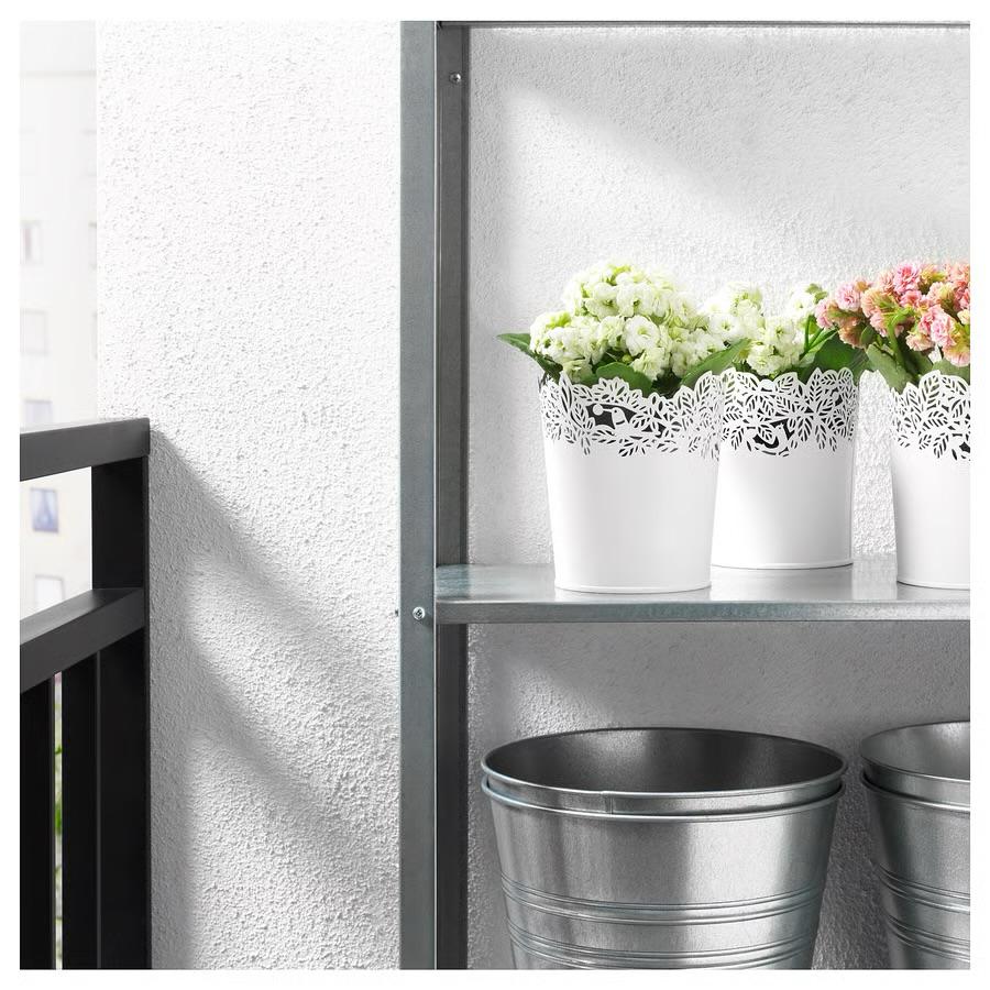Decorative White Metal Flower Pot