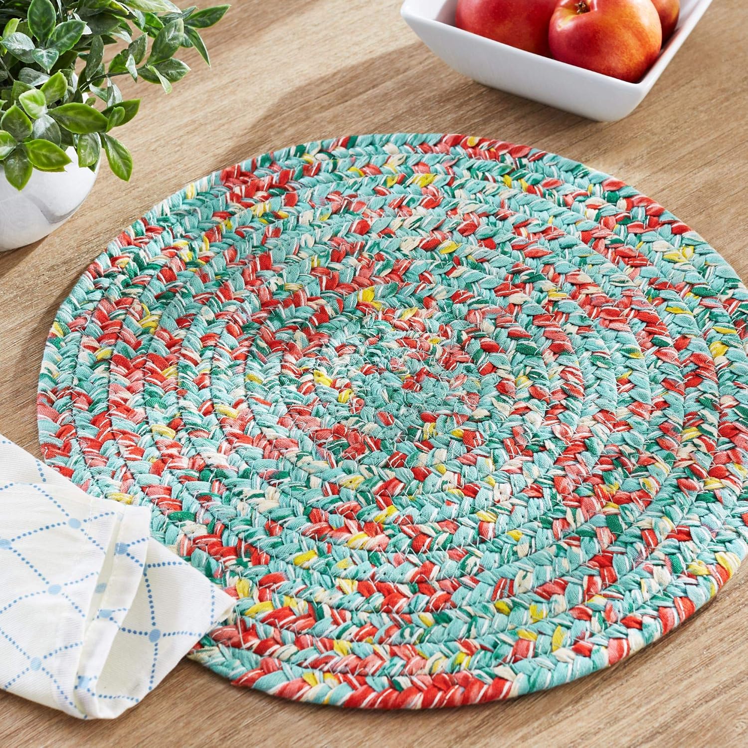 NEW The Pioneer Woman Vintage Floral Braided Placemat (Round), Pack of 4