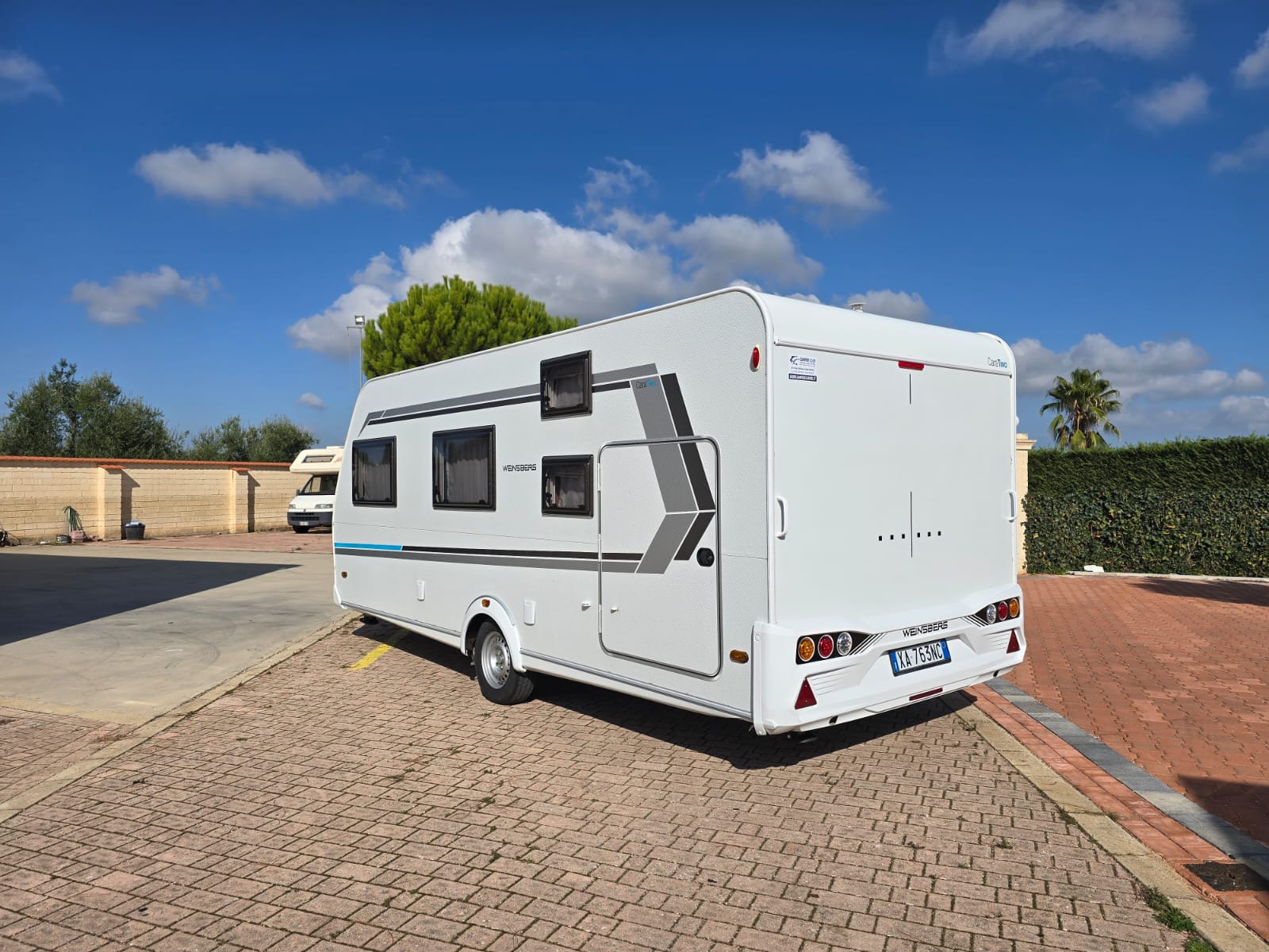 Weinsberg CaraTwo 500 QDK 7 posti clima mover