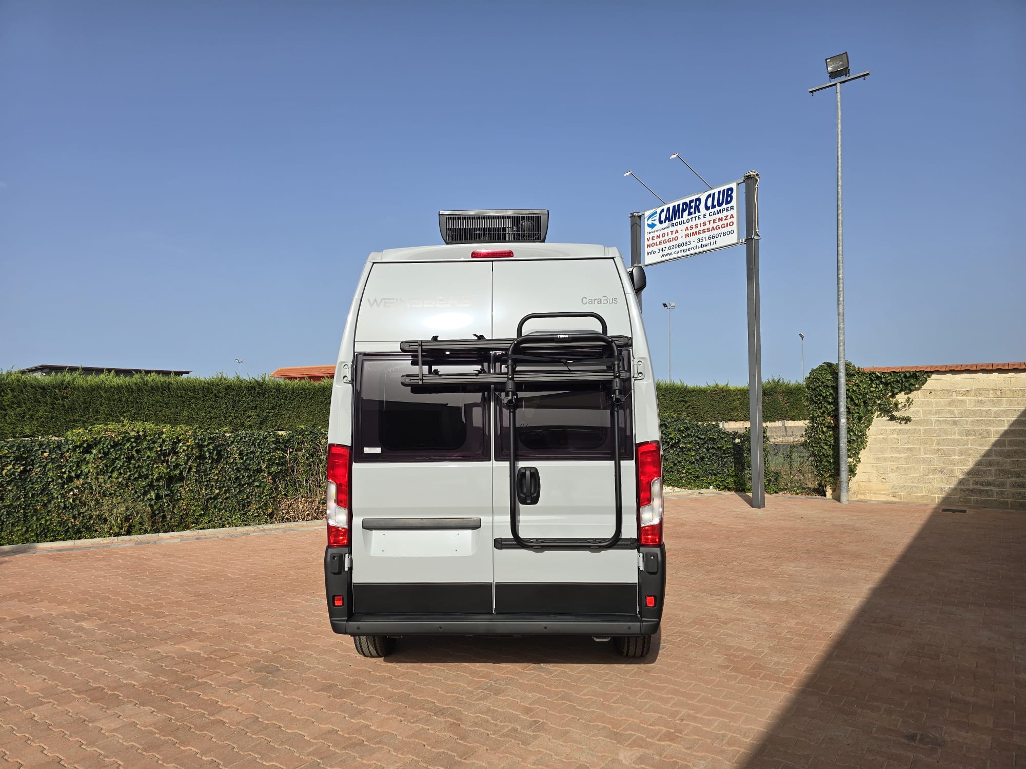 Weinsberg CaraBus 600 DQ tetto alto