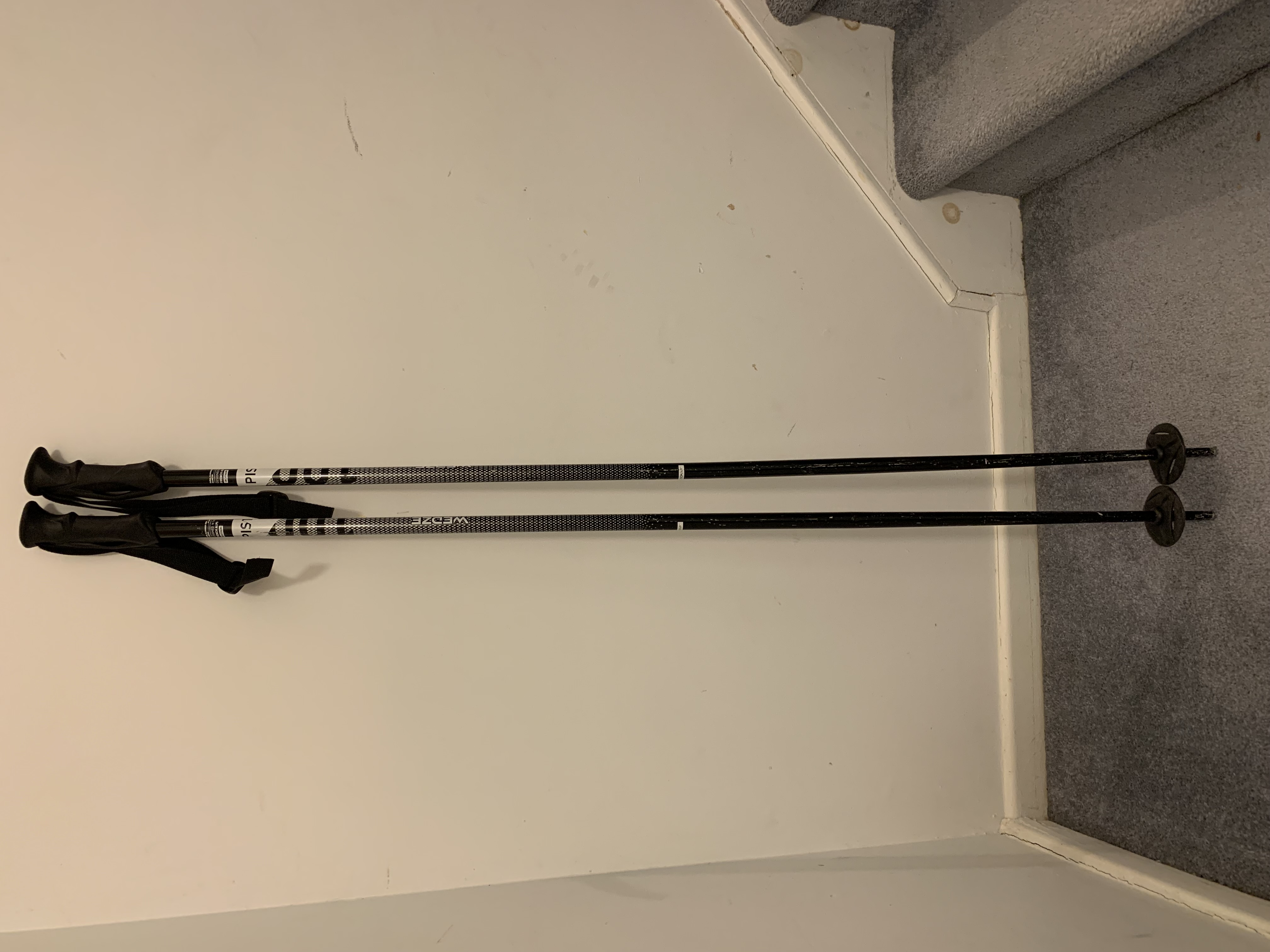 Complete DOWNHILL SKI Set (Skis, Poles, Boots, Helmet, Goggles)