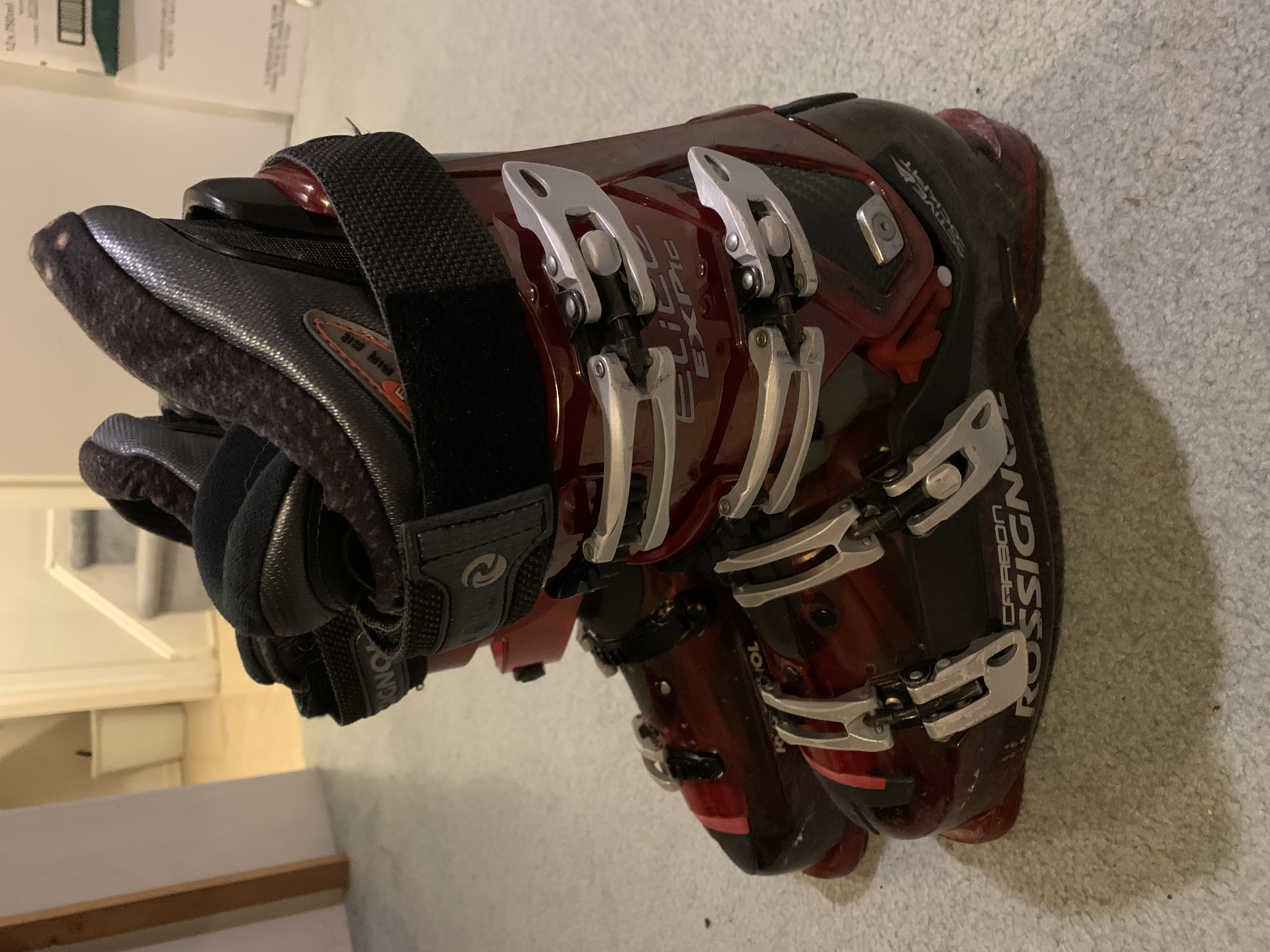 Complete DOWNHILL SKI Set (Skis, Poles, Boots, Helmet, Goggles)