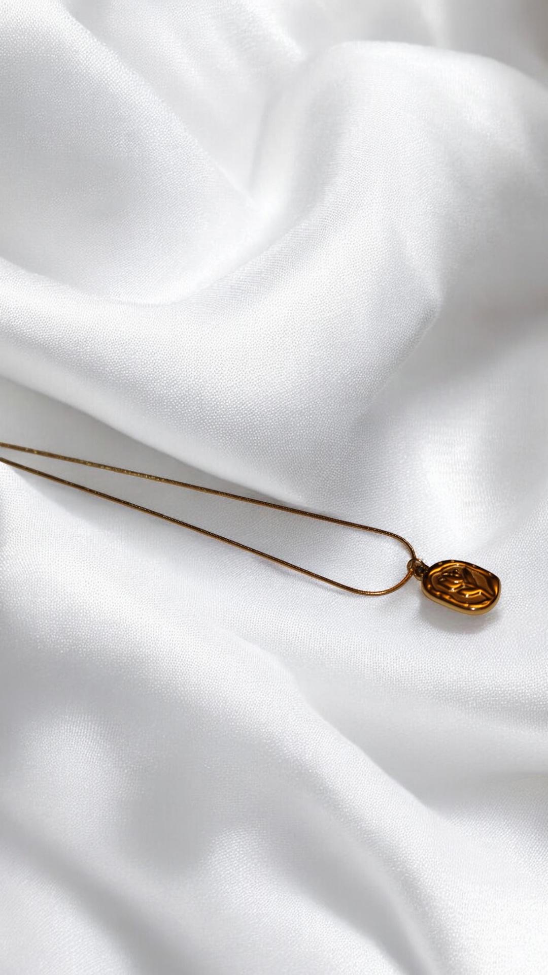 'Rose' Pendant Necklace