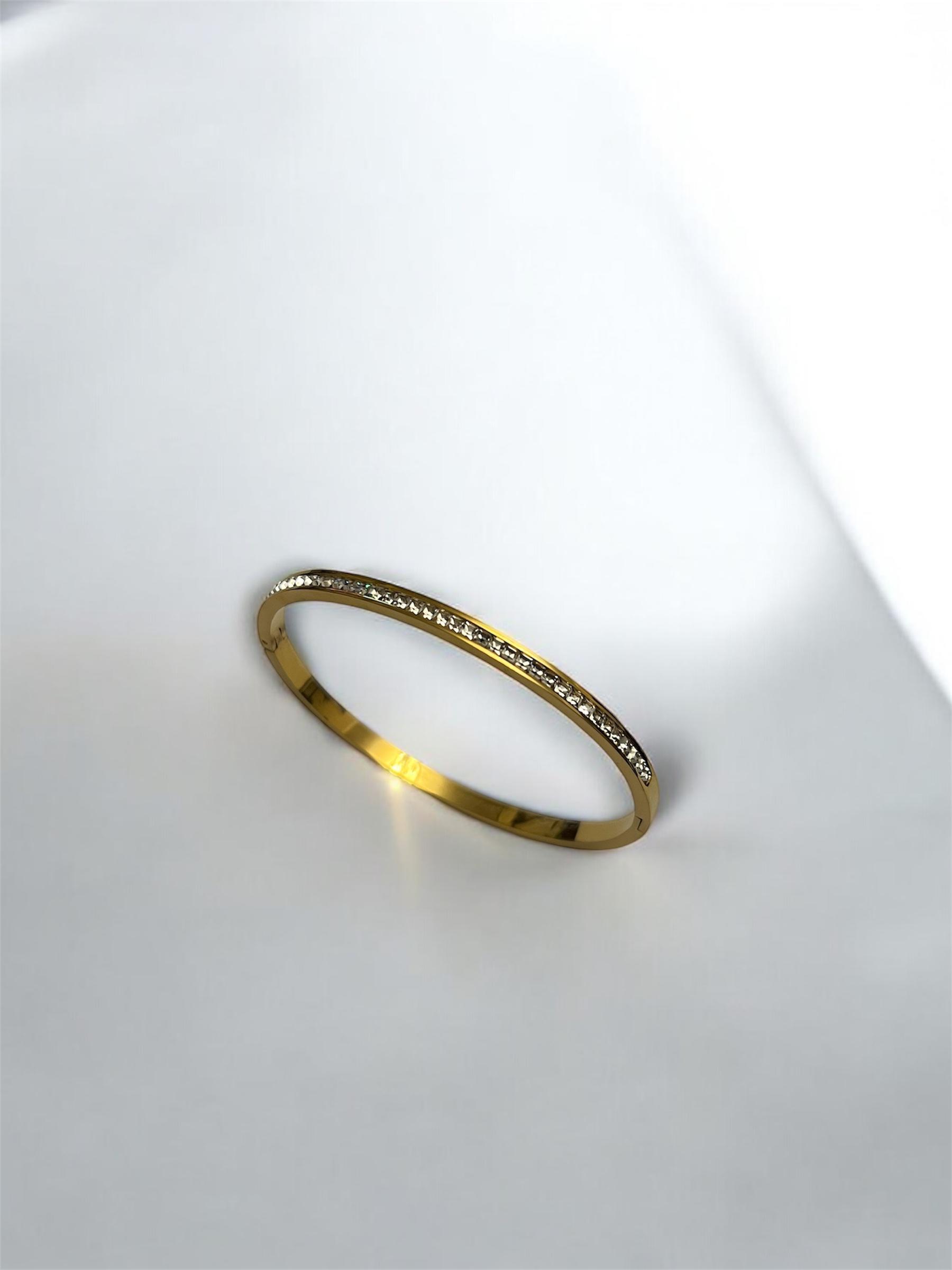 'Golden Radiance' Bangle